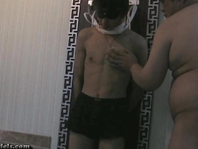 直男们被绑手淫