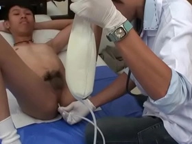 下流身体检查 医生干嫩基