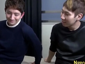 亚洲嫩妹脸少年骑乘大鸡巴