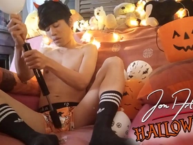 万圣节Jon Arteen打气球最后打飞机射满身阿嘿颜
