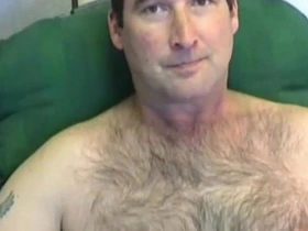 熟男罗伯特打手枪